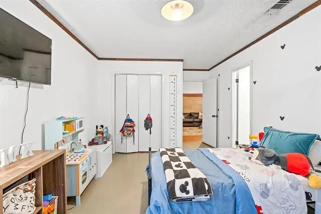 2585 Fm 250 Hughes Springs, TX 75656