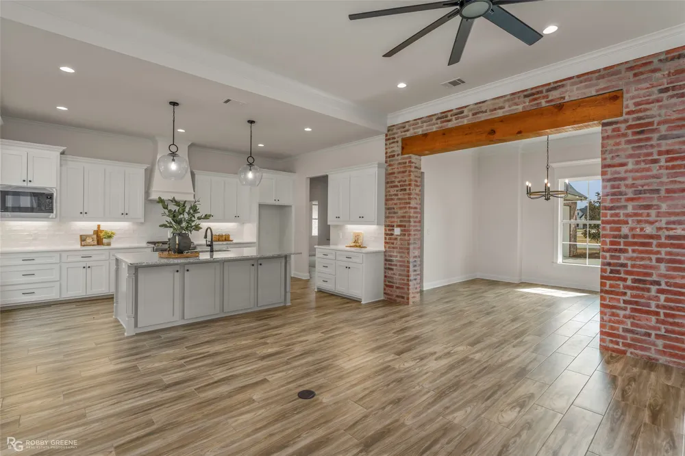 53 Turtle Creek Drive Benton, LA 71006