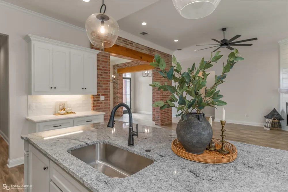 53 Turtle Creek Drive Benton, LA 71006
