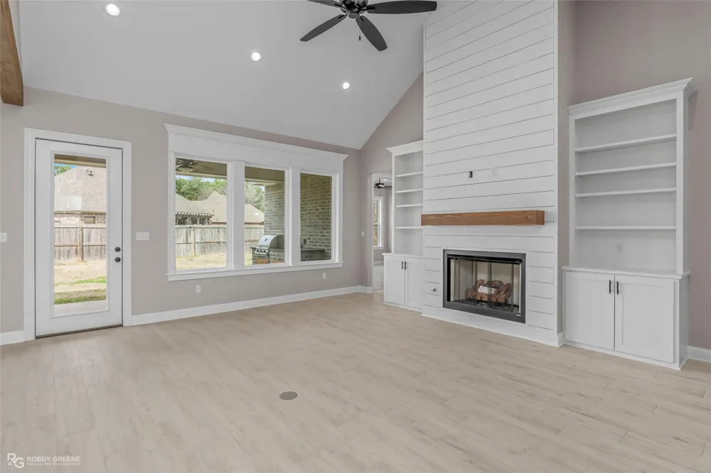 23 Turtle Creek Drive Benton, LA 71006