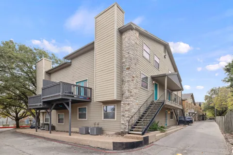 6700 Cooper Lane #40