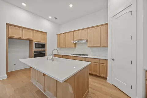 1700 Crimson Sunset Drive