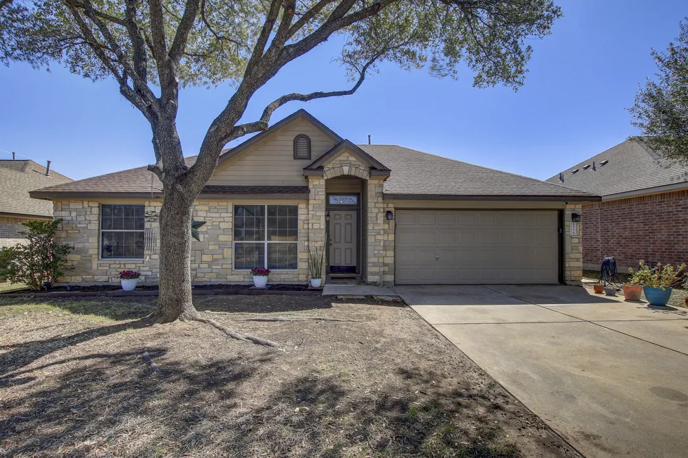 806 Ridge View Drive