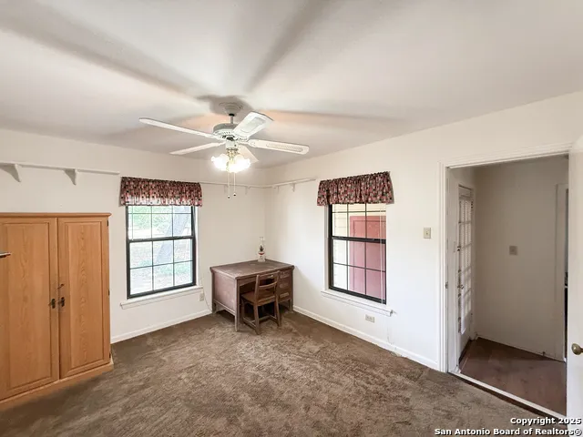 15430 S Main Lytle, TX 78052