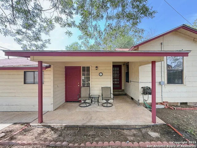 15430 S Main Lytle, TX 78052