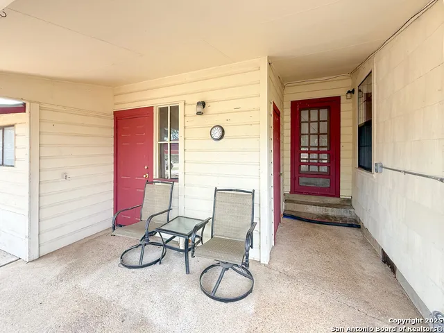 15430 S Main Lytle, TX 78052