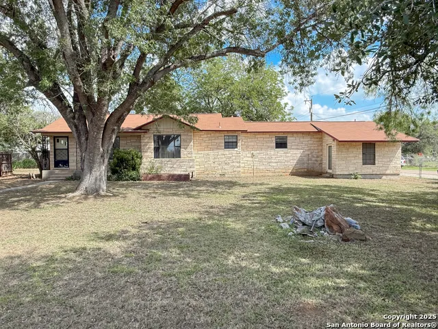 15430 S Main Lytle, TX 78052