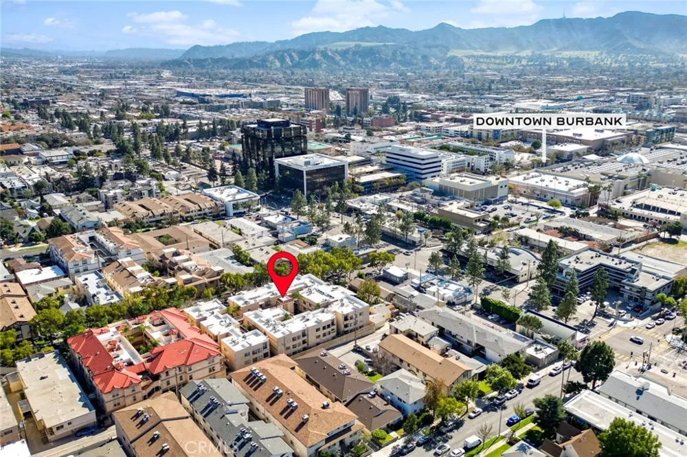 441 E San Jose #111 Burbank, CA 91501