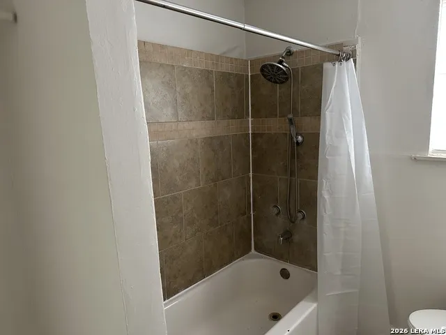 426 Carrizo Hill Carrizo Springs, TX 78834