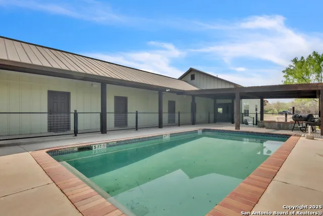723 Tierra Linda Concan, TX 78838
