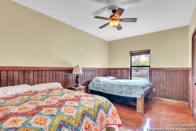 723 Tierra Linda Concan, TX 78838
