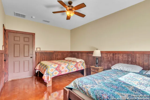 723 Tierra Linda Concan, TX 78838