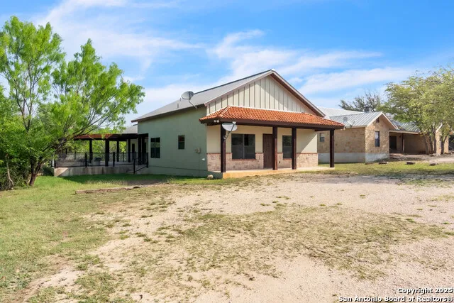 723 Tierra Linda Concan, TX 78838