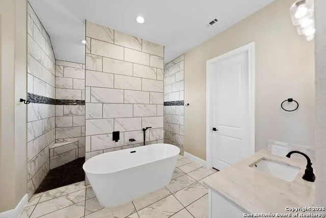 132 Ash Parkway La Vernia, TX 78121