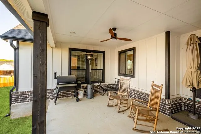 132 Ash Parkway La Vernia, TX 78121