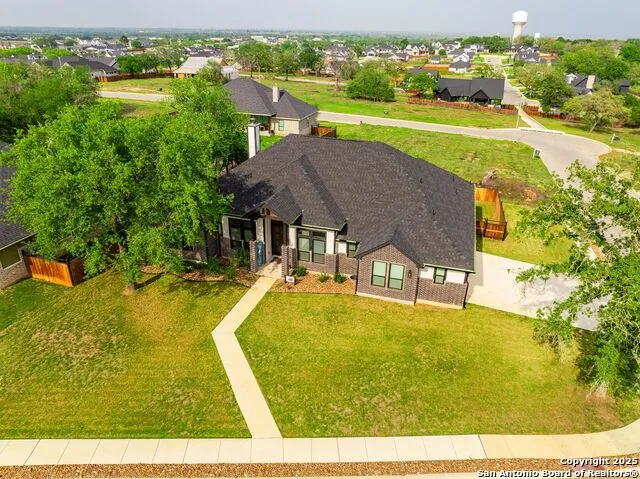 132 Ash Parkway La Vernia, TX 78121