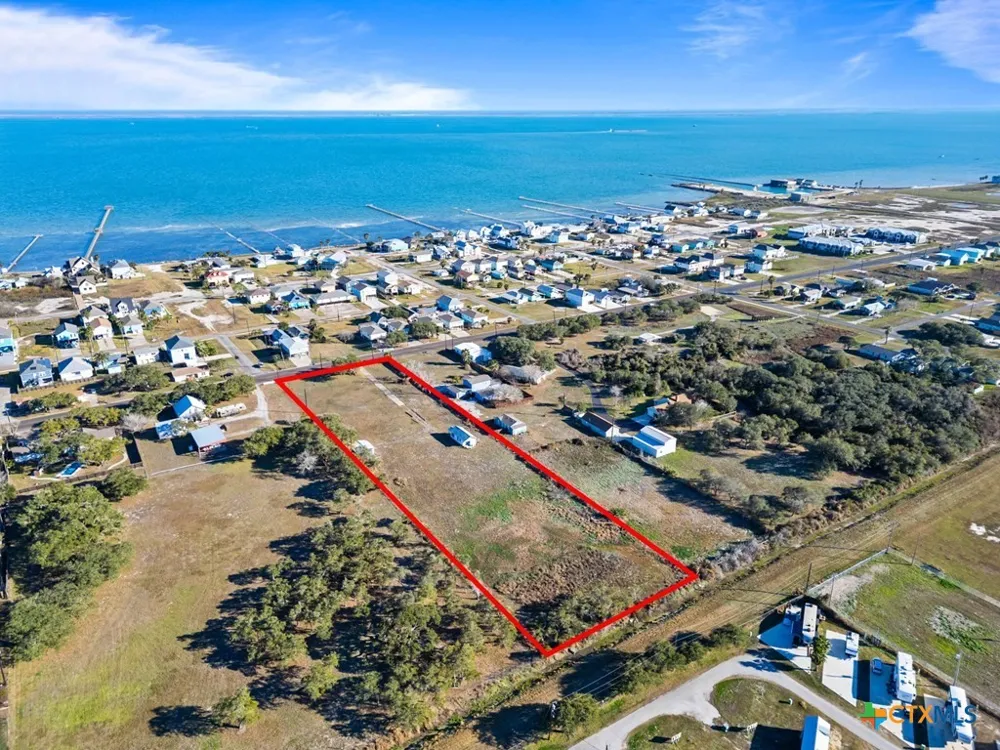 1315 S Church Rockport, TX 78382