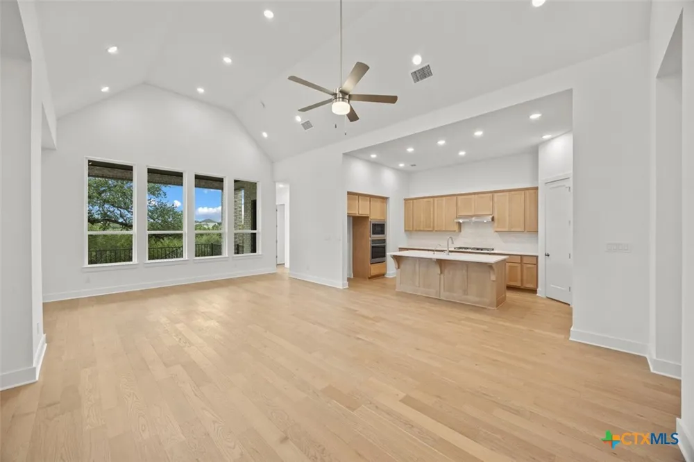1700 Crimson Sunset Drive Georgetown, TX 78628