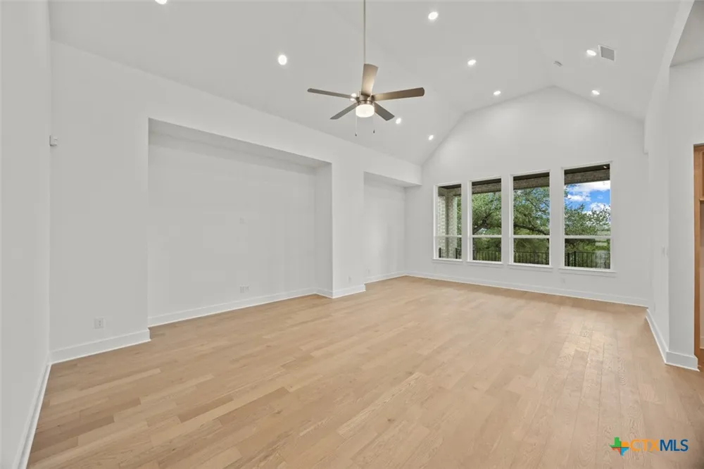 1700 Crimson Sunset Drive Georgetown, TX 78628