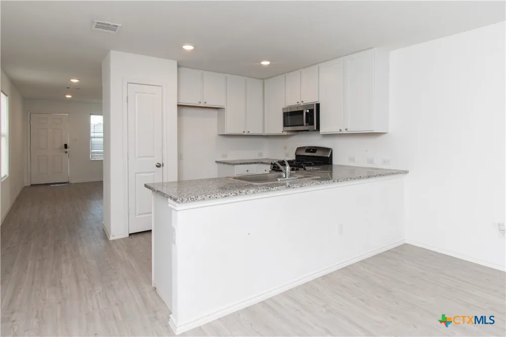 5812 San Geronimo Seguin, TX 78155