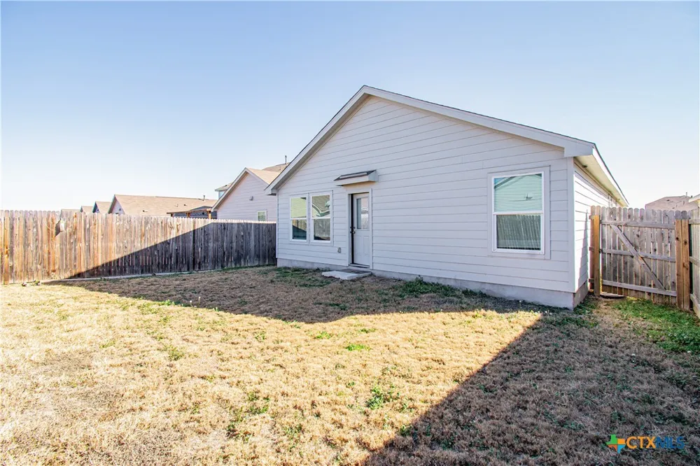5812 San Geronimo Seguin, TX 78155