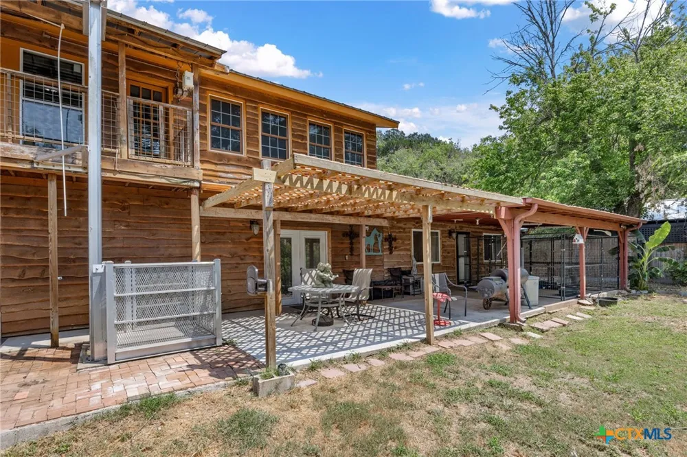 315 Riverwood Drive Bastrop, TX 78602
