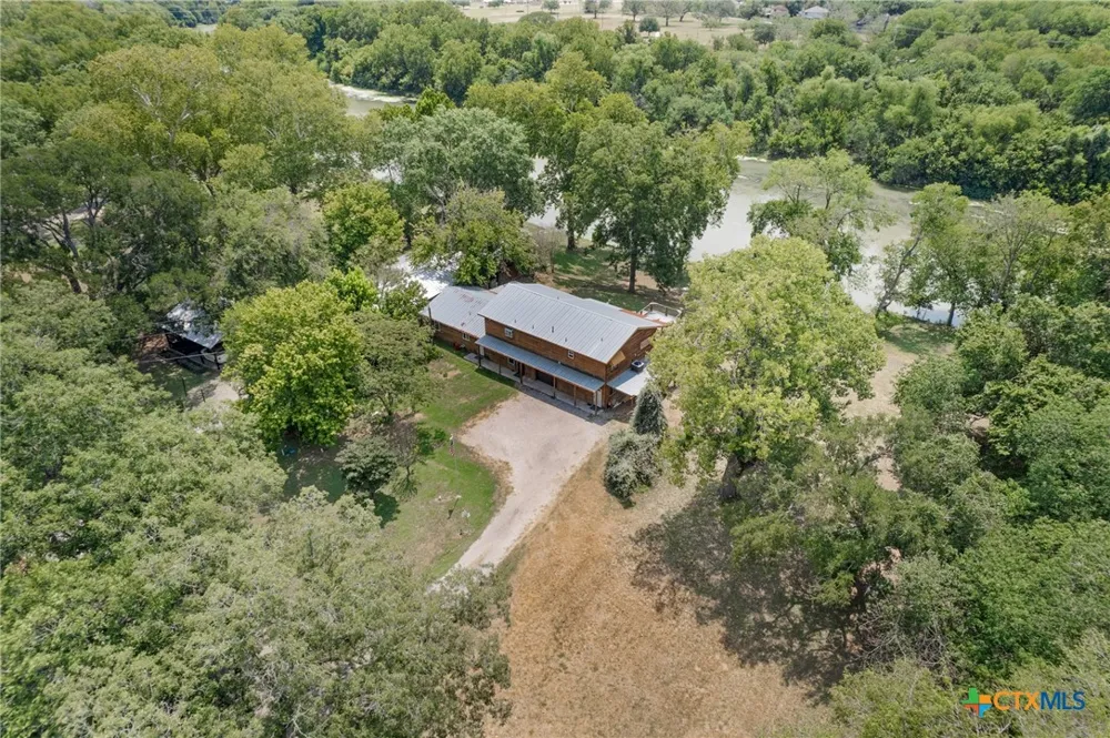 315 Riverwood Drive Bastrop, TX 78602