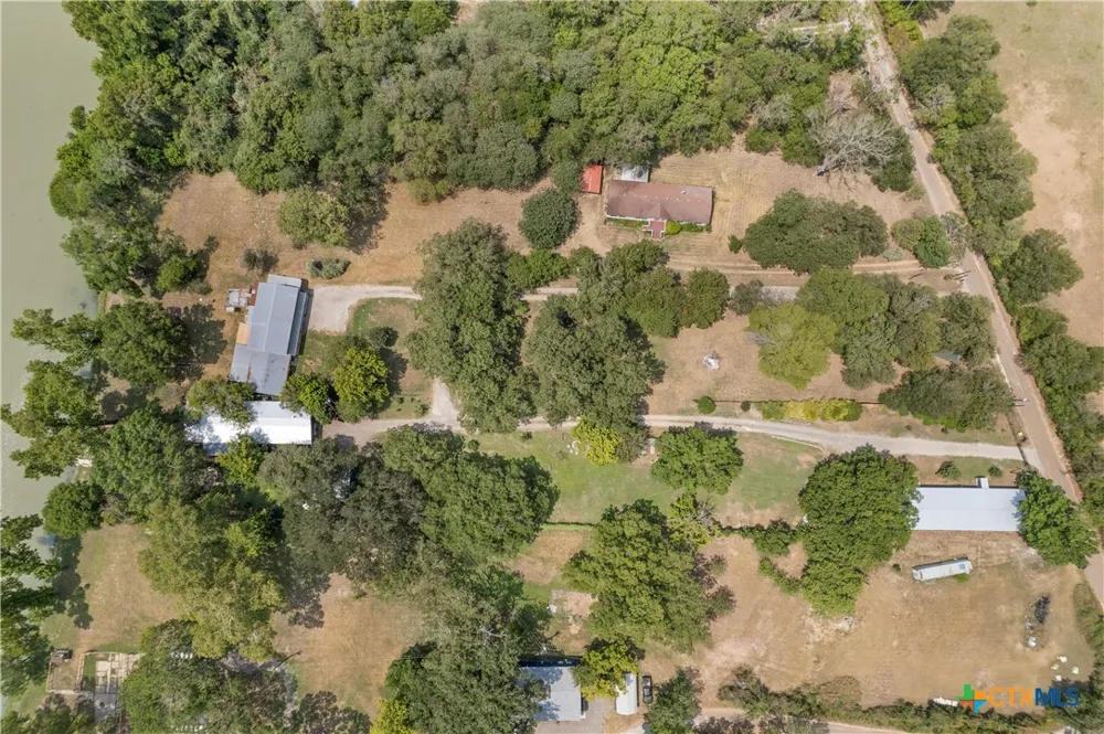 315 Riverwood Drive Bastrop, TX 78602