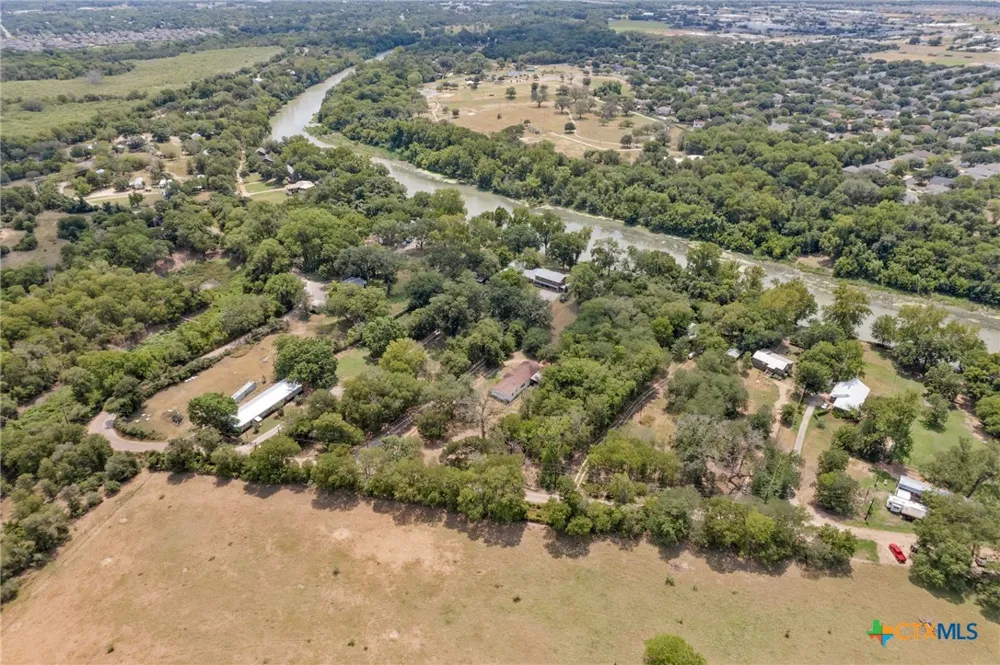 315 Riverwood Drive Bastrop, TX 78602