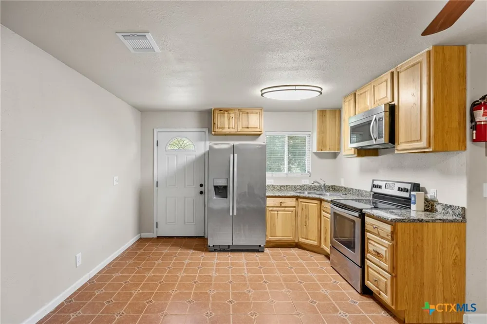 315 Riverwood Drive Bastrop, TX 78602