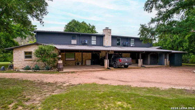 196 B Rock Bottom Rd Hunt, TX 78024