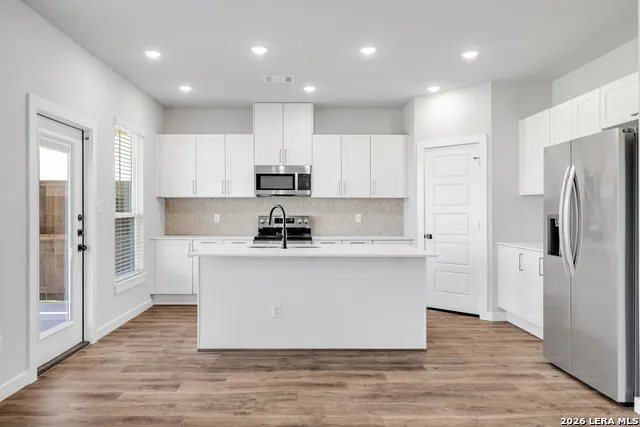 6802/6804 Florence Drive Midlothian, TX 76065