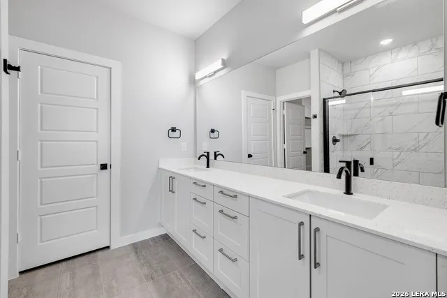 6802/6804 Florence Drive Midlothian, TX 76065