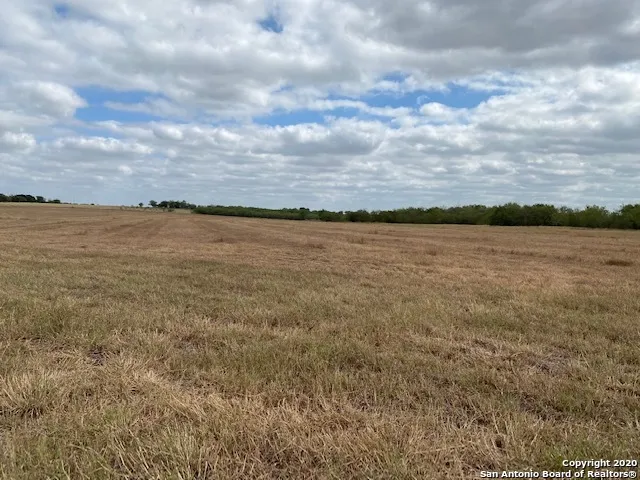 12020 interstate 10 Converse, TX 78109