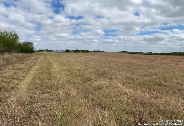 12020 interstate 10 Converse, TX 78109