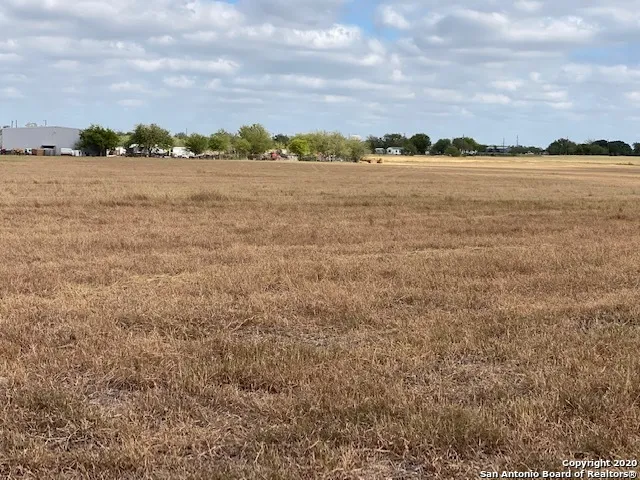 12020 interstate 10 Converse, TX 78109