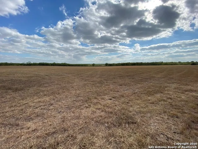 12020 interstate 10 Converse, TX 78109
