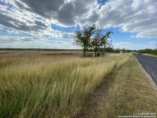 12020 interstate 10 Converse, TX 78109