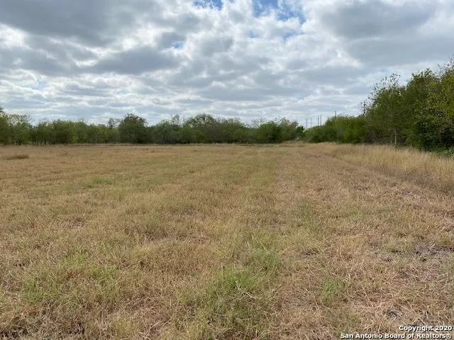12020 interstate 10 Converse, TX 78109