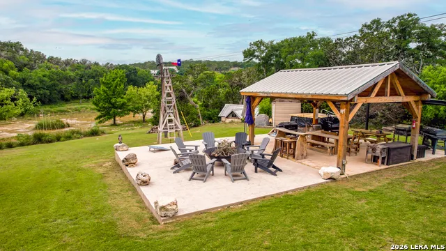 196 Rock Bottom Hunt, TX 78024