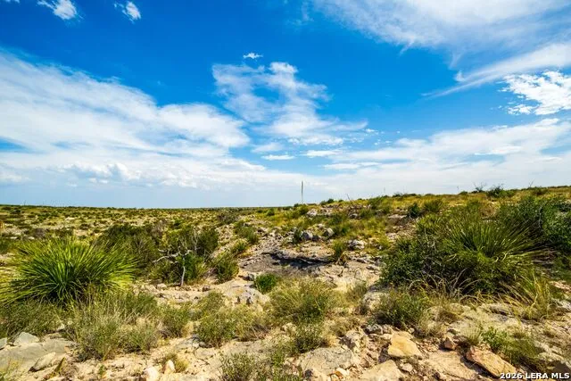 00 CR 107 Ozona, TX 76943