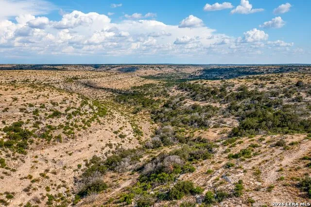 00 CR 107 Ozona, TX 76943