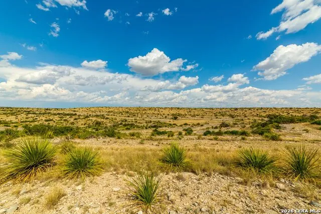 00 CR 107 Ozona, TX 76943