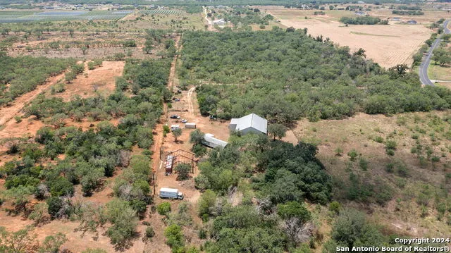 19366 BENTON CITY RD Somerset, TX 78069