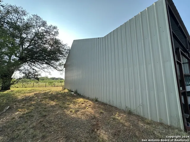 19366 BENTON CITY RD Somerset, TX 78069