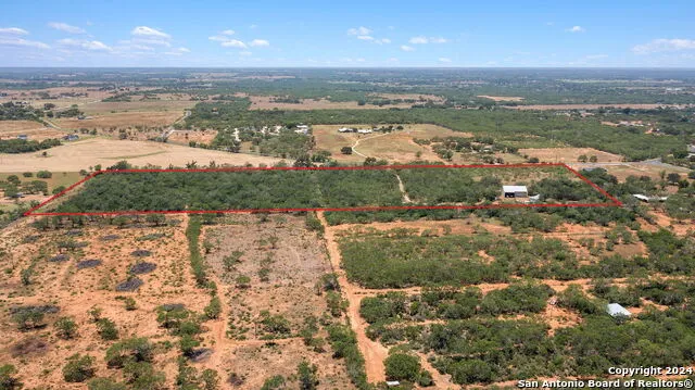 19366 BENTON CITY RD Somerset, TX 78069