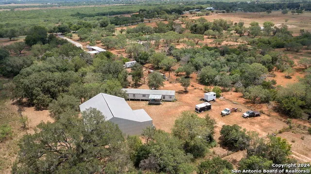 19366 BENTON CITY RD Somerset, TX 78069