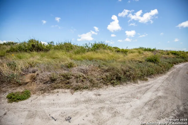 602-698 Cape Velero Dr Rockport, TX 78382