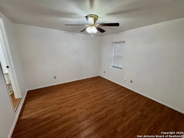 203 Zanderson Jourdanton, TX 78026
