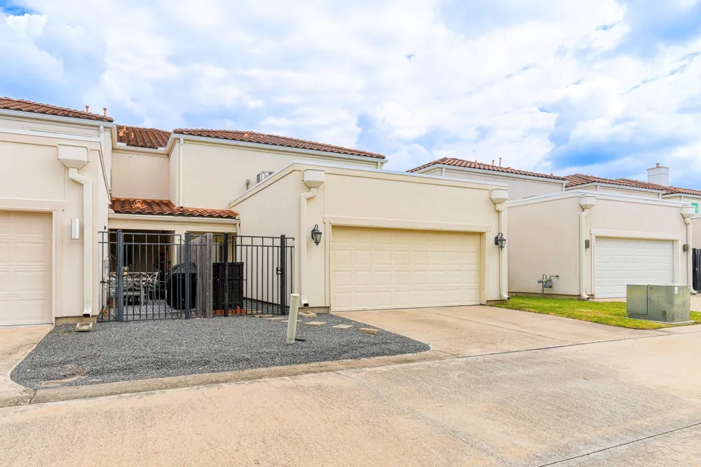 13417 Preston Cliff Court Houston, TX 77077
